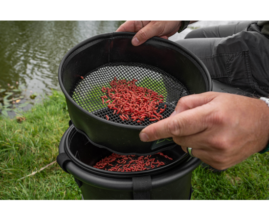 Korum Anychair EVA Bowl and riddle 