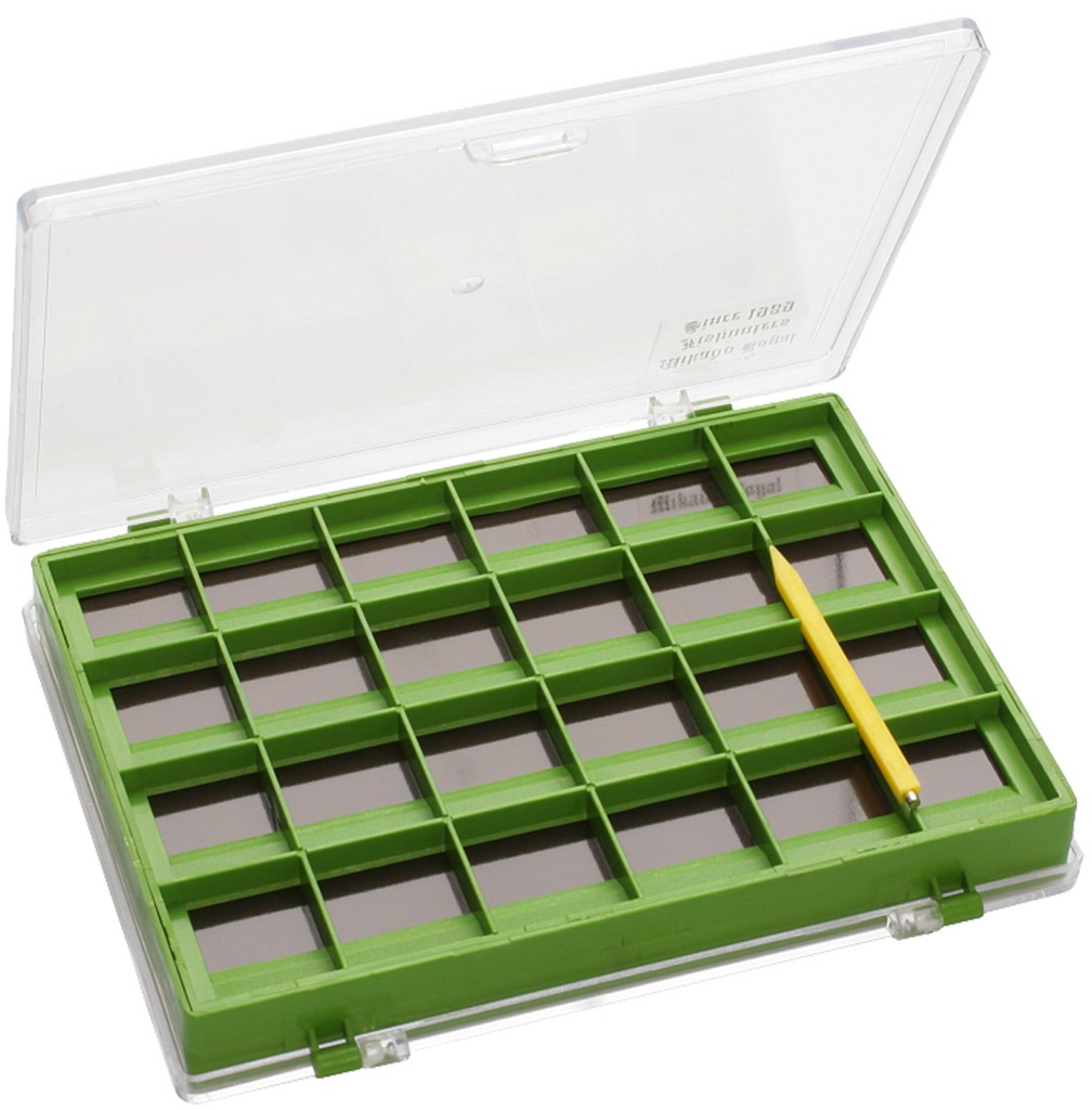 Mikado fly box magnetic