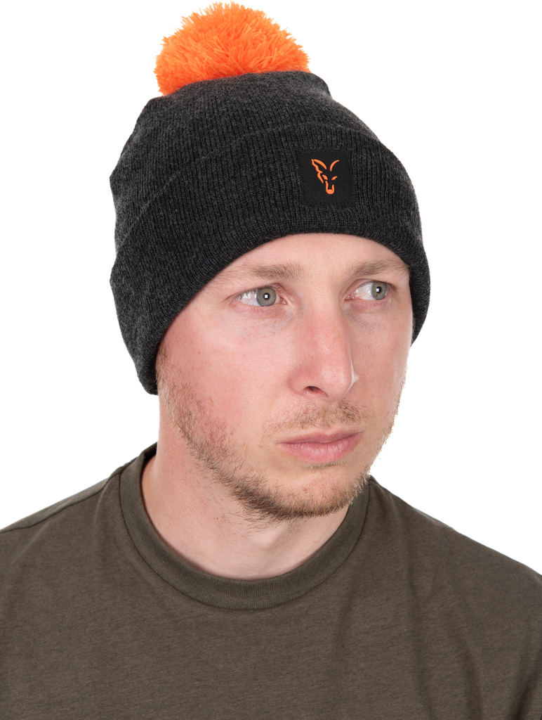 Collection Bobble Hat- B/O